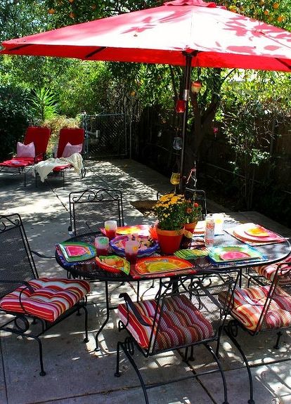 patio table flower pots how to paint flower pots and add color your backyard easyupdate painted furniture how paint 1 flower pots add color your backyard hometalk patio table flower pots how to paint flower pots and add color your backyard easyupdate painted furniture how paint 1 flower pots add color your backyard hometalk